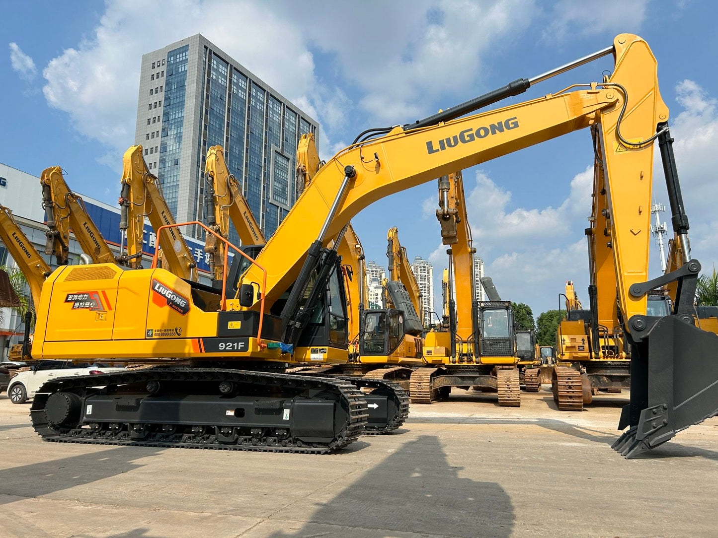 New Liugong 921F Excavator for Sale front view