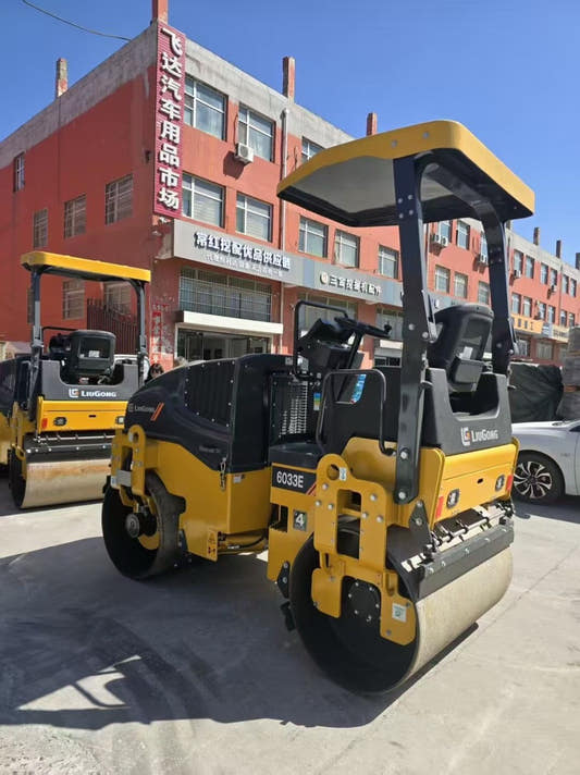 New Liugong 6033EG4 Road Roller for Sale rear side view