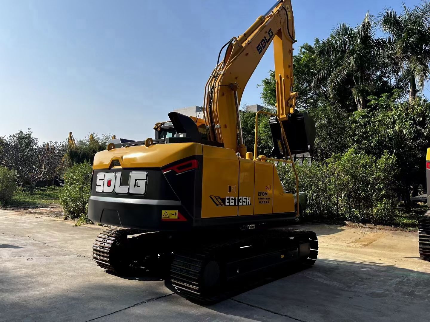 New Sdlg E6135H Excavator for Sale detail view