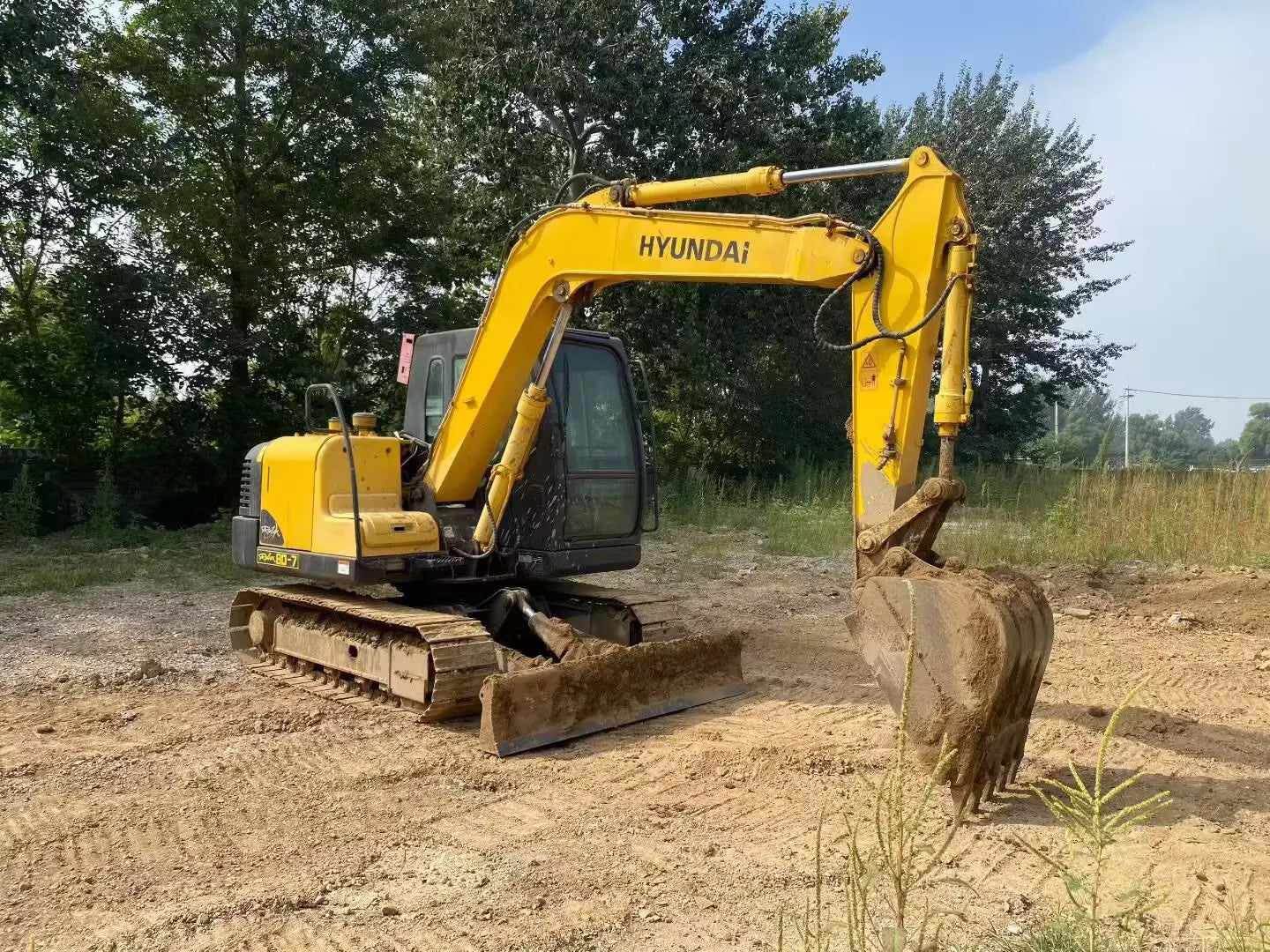 USED HYUNDAI R80-7