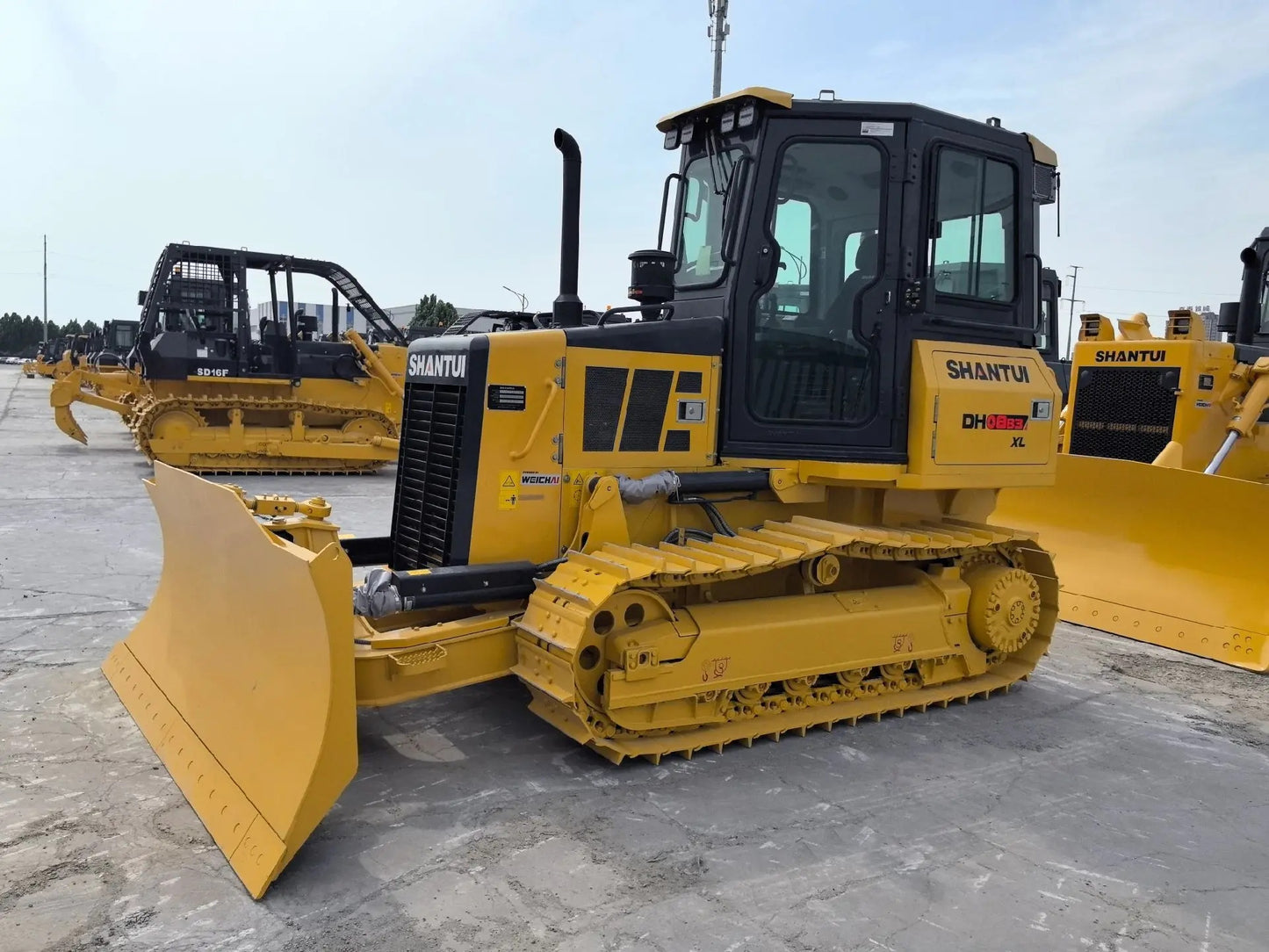 New Shantui DH08-G Bulldozer for Sale front view
