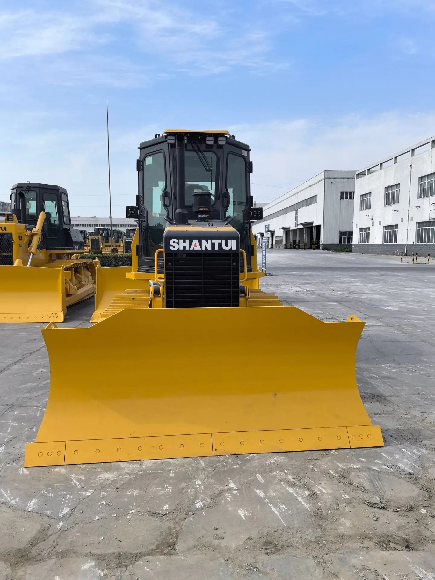 New Shantui DH08-G Bulldozer for Sale detail view