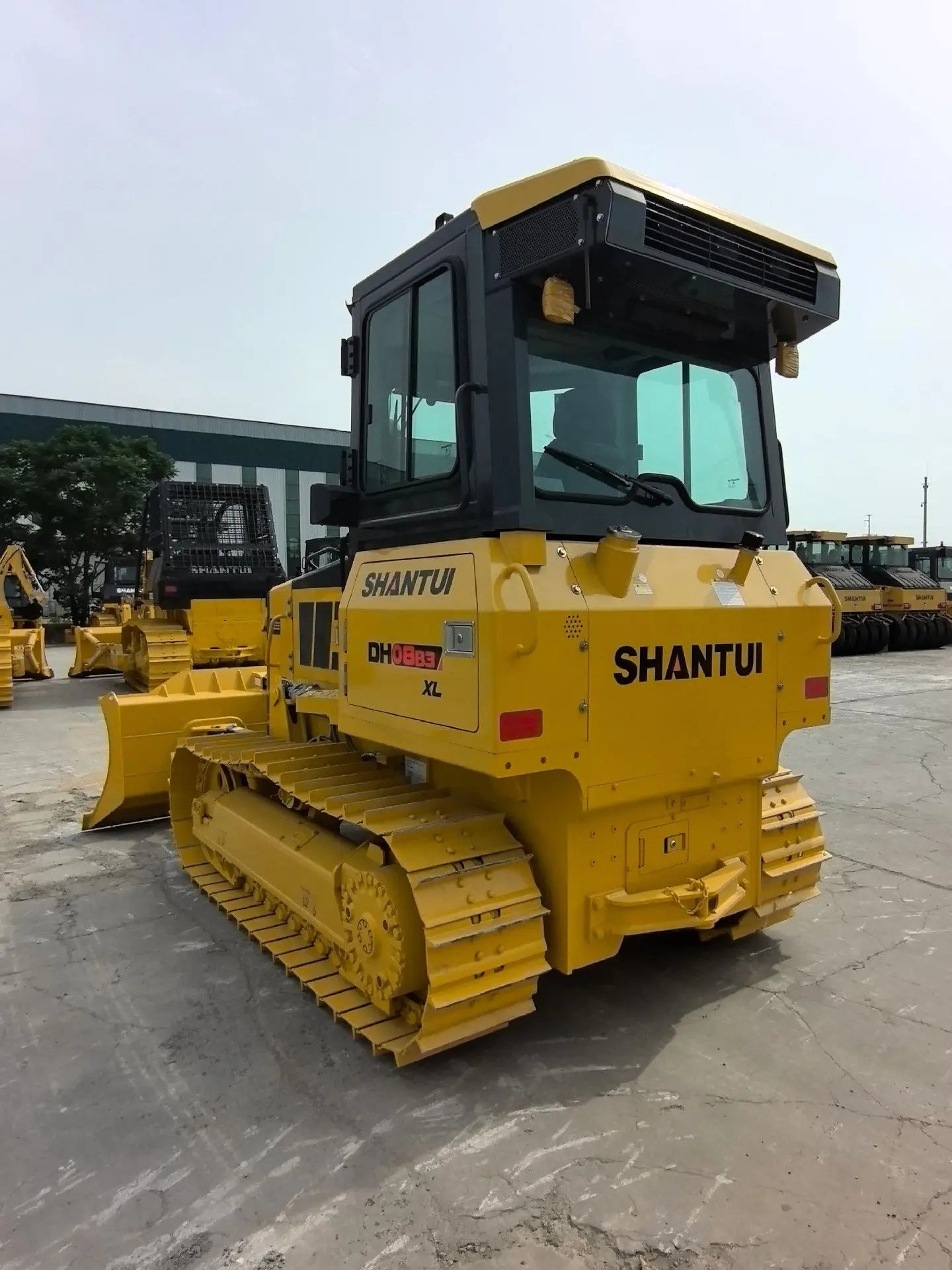New Shantui DH08-G Bulldozer for Sale detail view