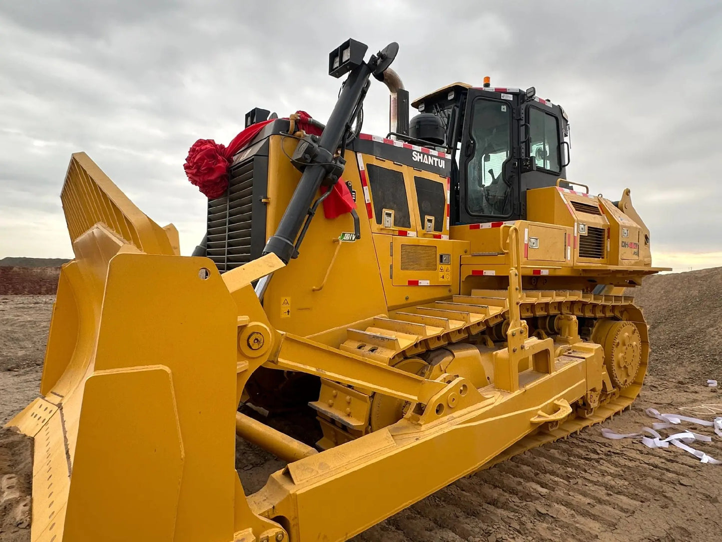 New Shantui DH46-G Bulldozer for Sale detail view