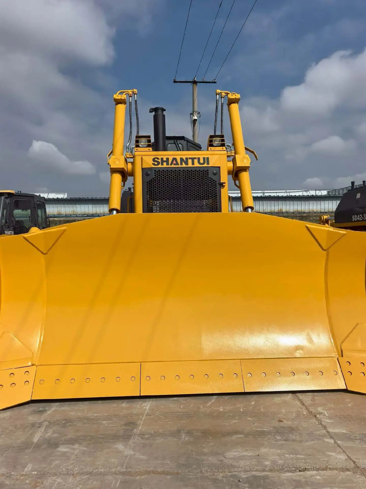 New Shantui SD42 Bulldozer for Sale front view