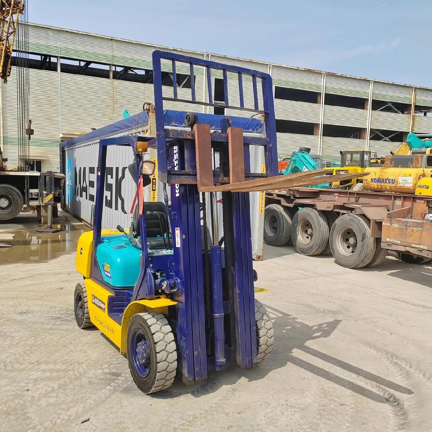 Used Komatsu FD30 Forklift for Sale detail view