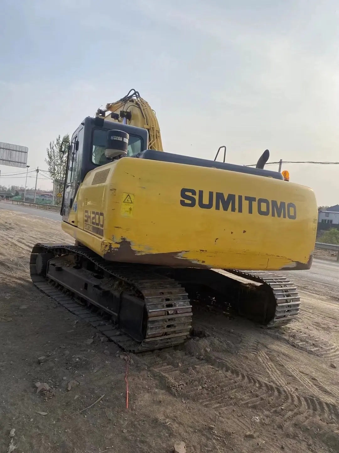 USED SUMITOMO SH200-5