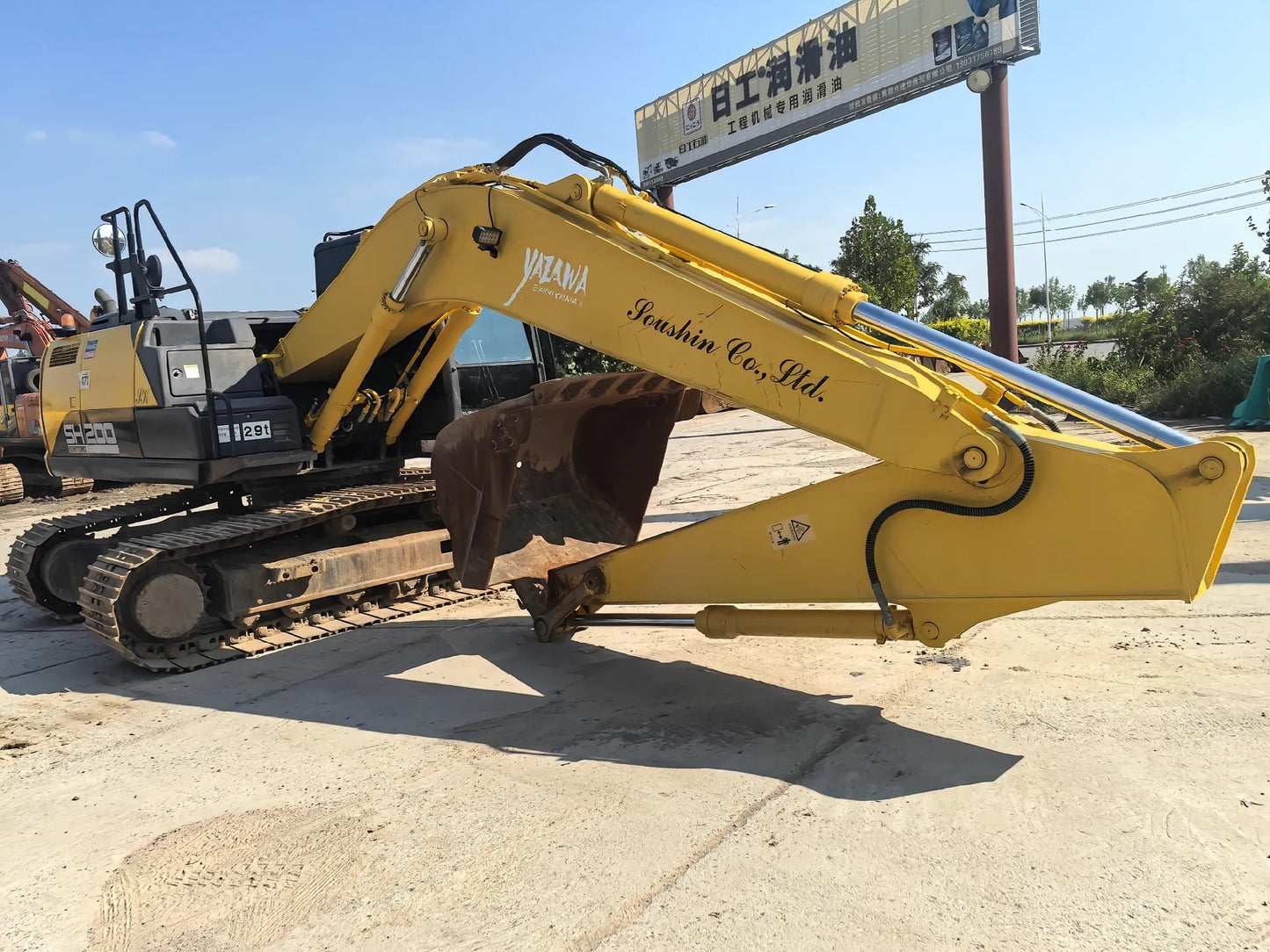 USED SUMITOMO SH200-5