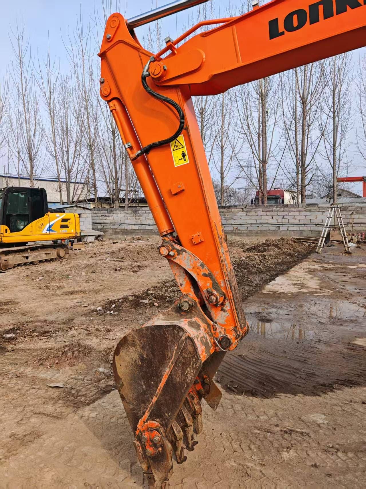 USED LONKING LG6075