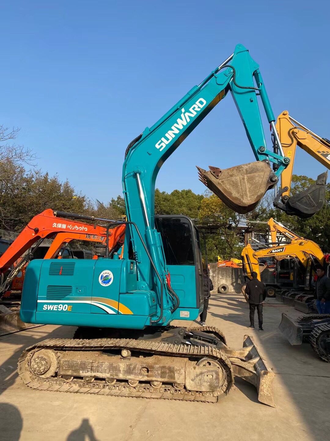 USED SUNWARD SWE90E