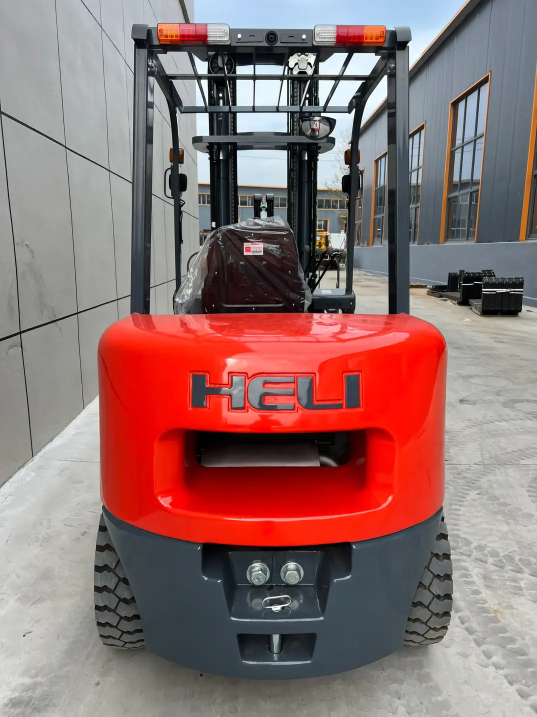 USED HELI FORKLIFT CPC35