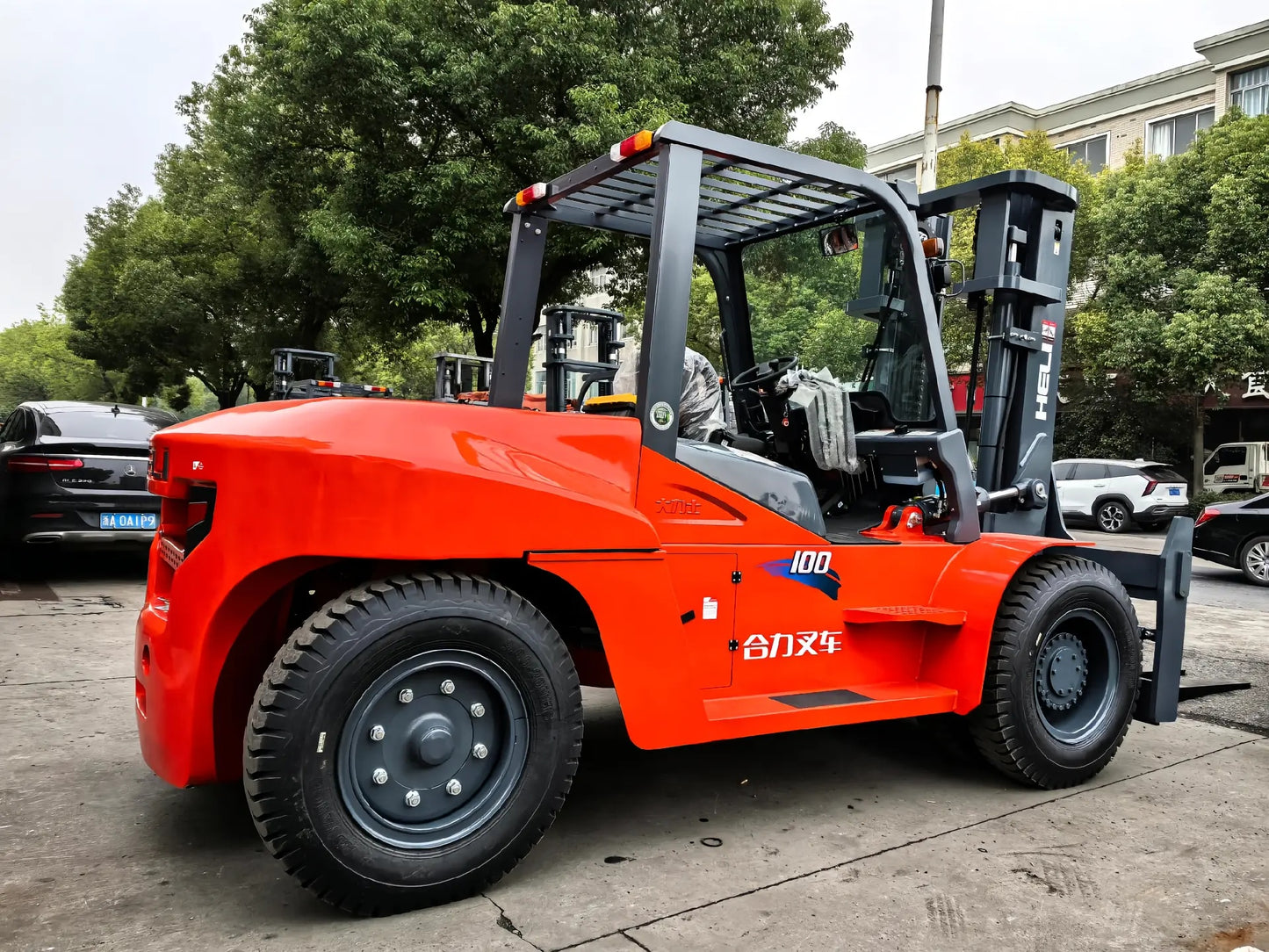 USED HELI FORKLIFT CPC100