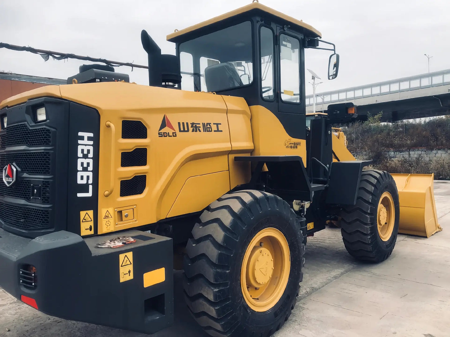 USED SDLG L933H