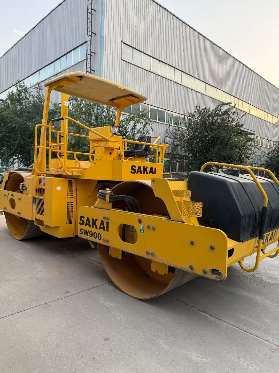 USED SAKAI SW900