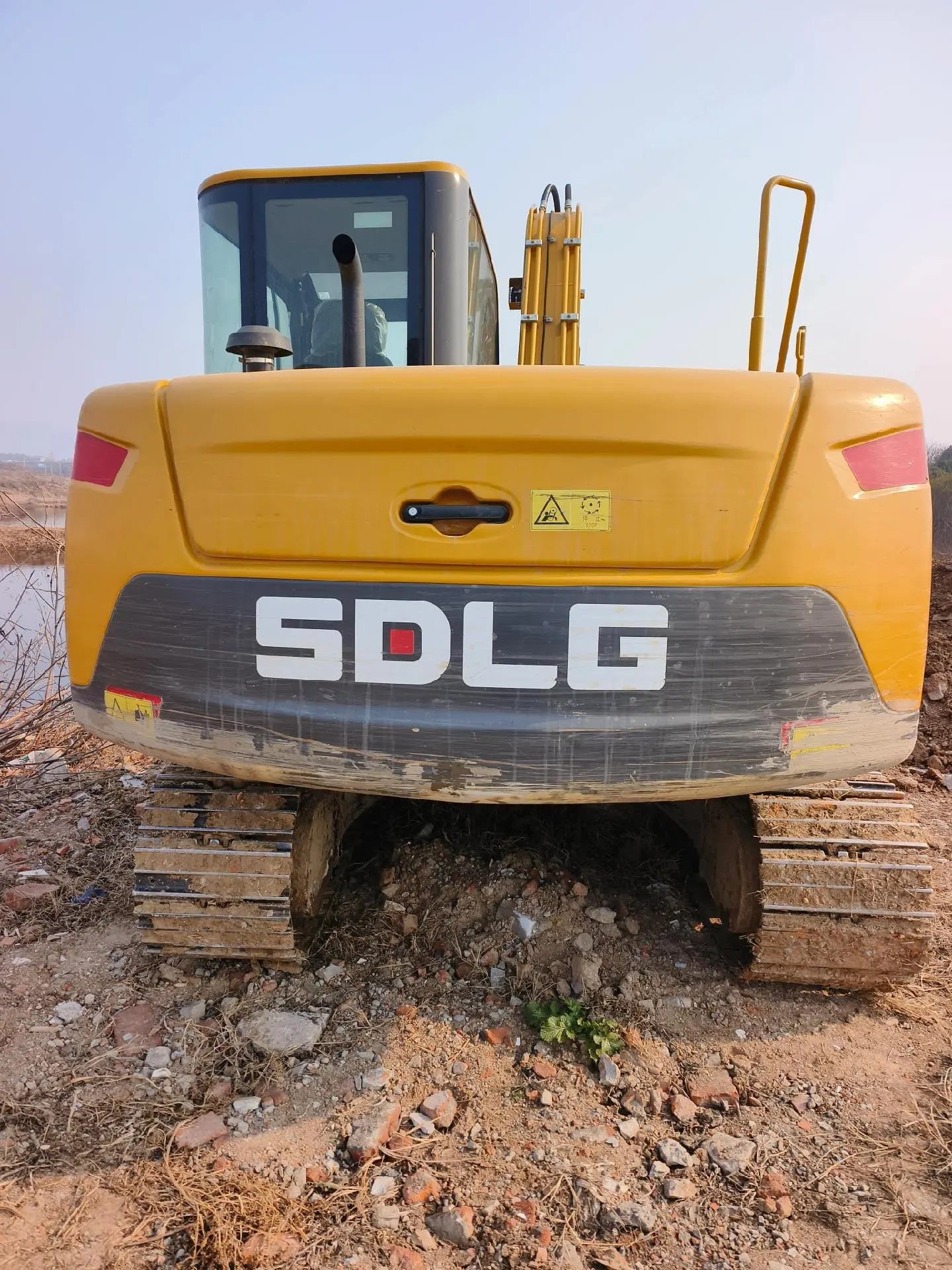 USED SDLG E675F