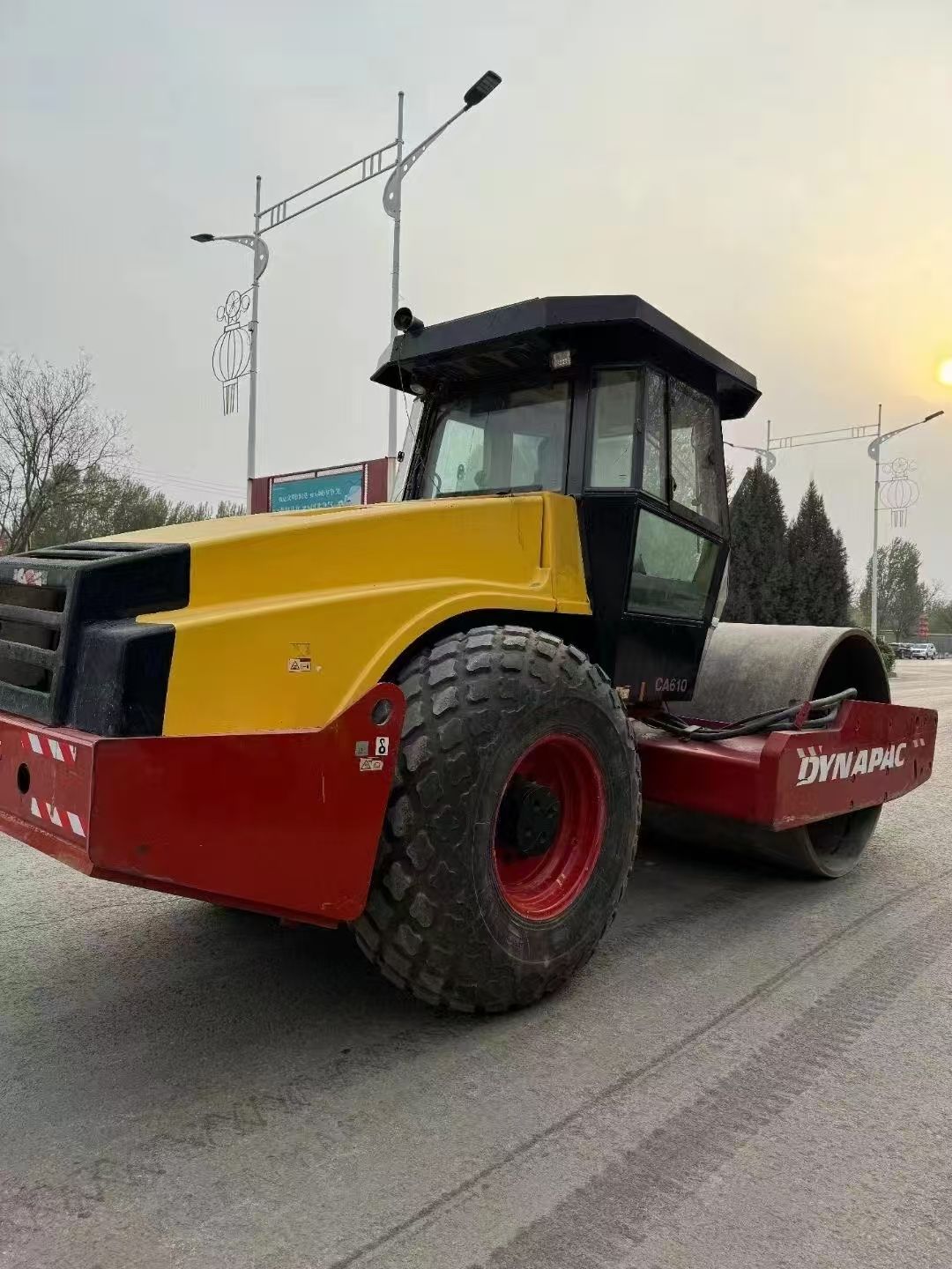 USED DYNAPAC CA610
