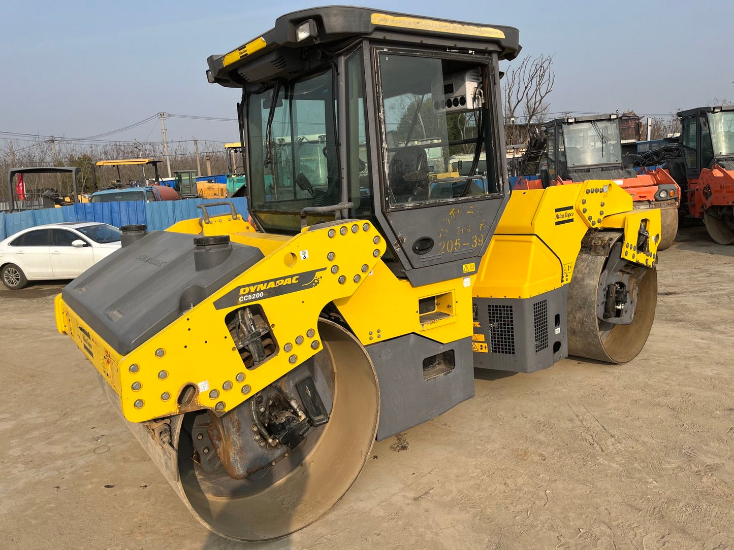 USED DYNAPAC CC5200