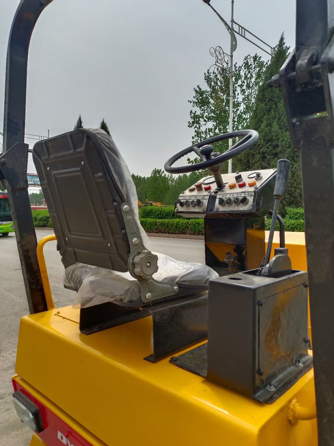 USED DYNAPAC CC122
