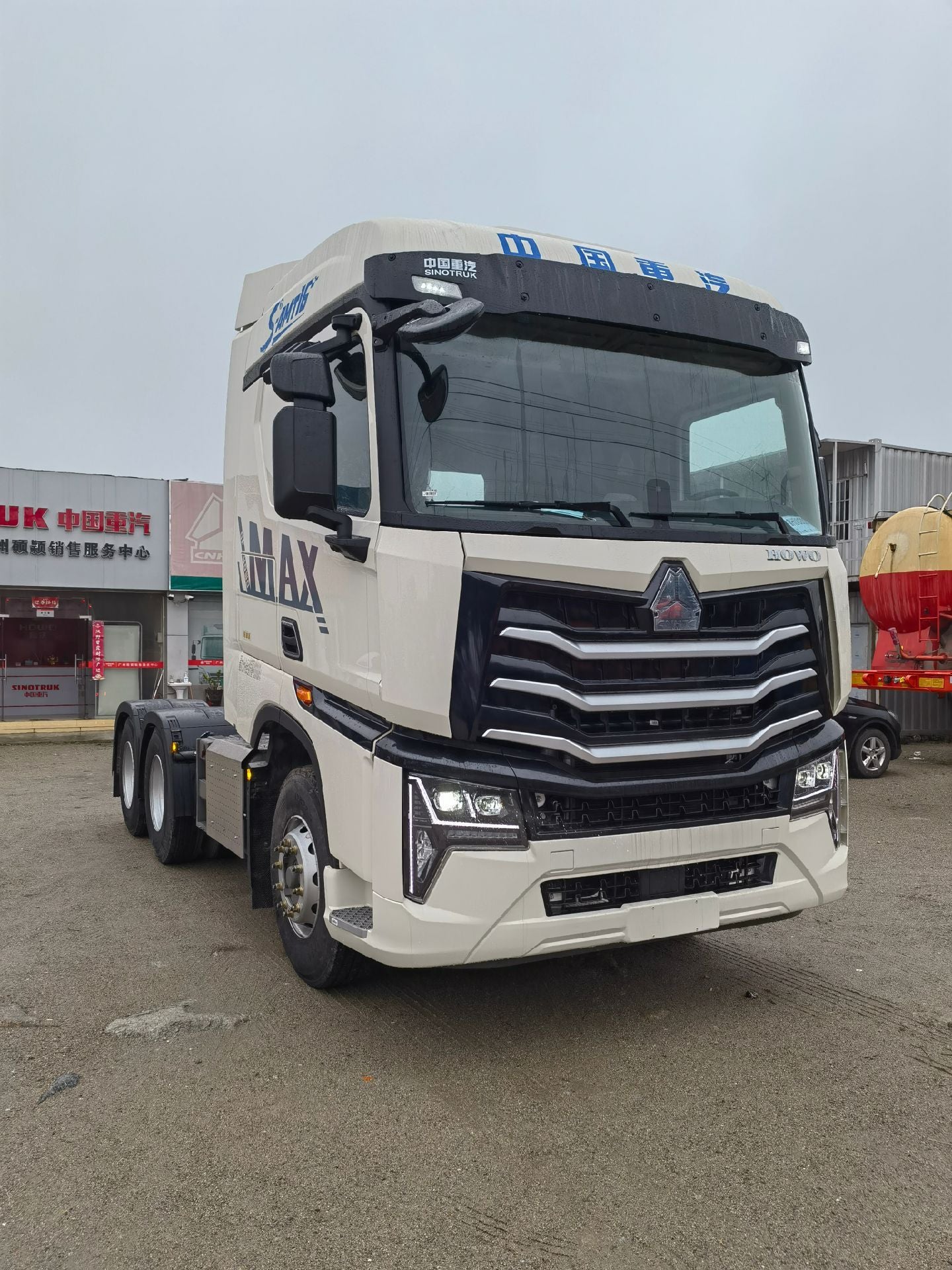 New Howo 480HP Truck Chassis for Sale detail view