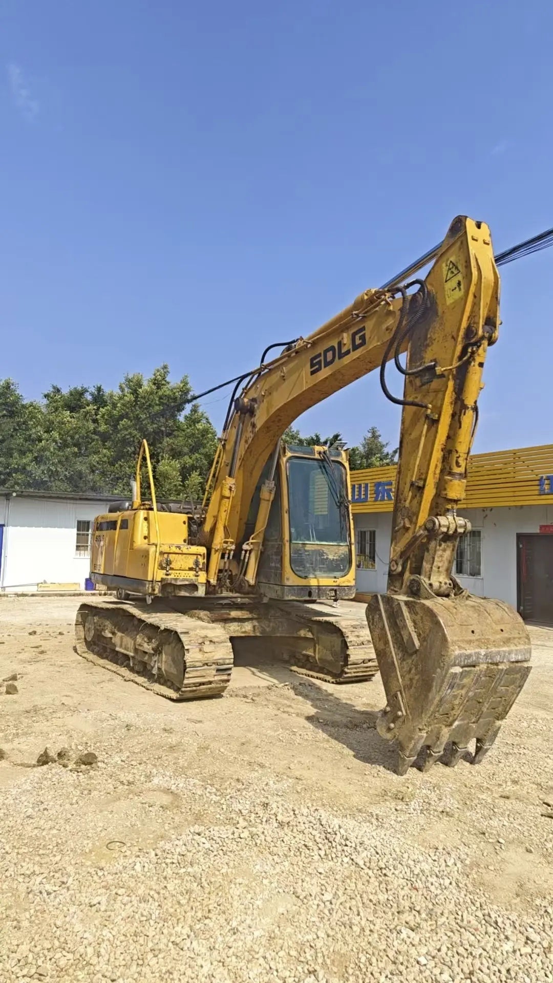 USED SDLG E6135F