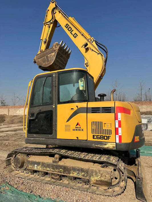 Used Sdlg E680F Excavator for Sale rear side view