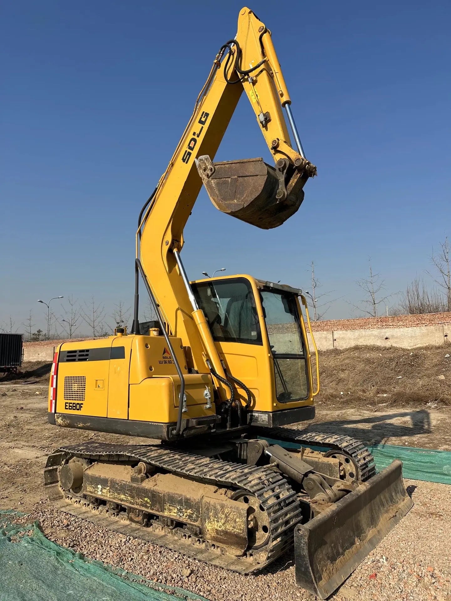 USED SDLG E680F