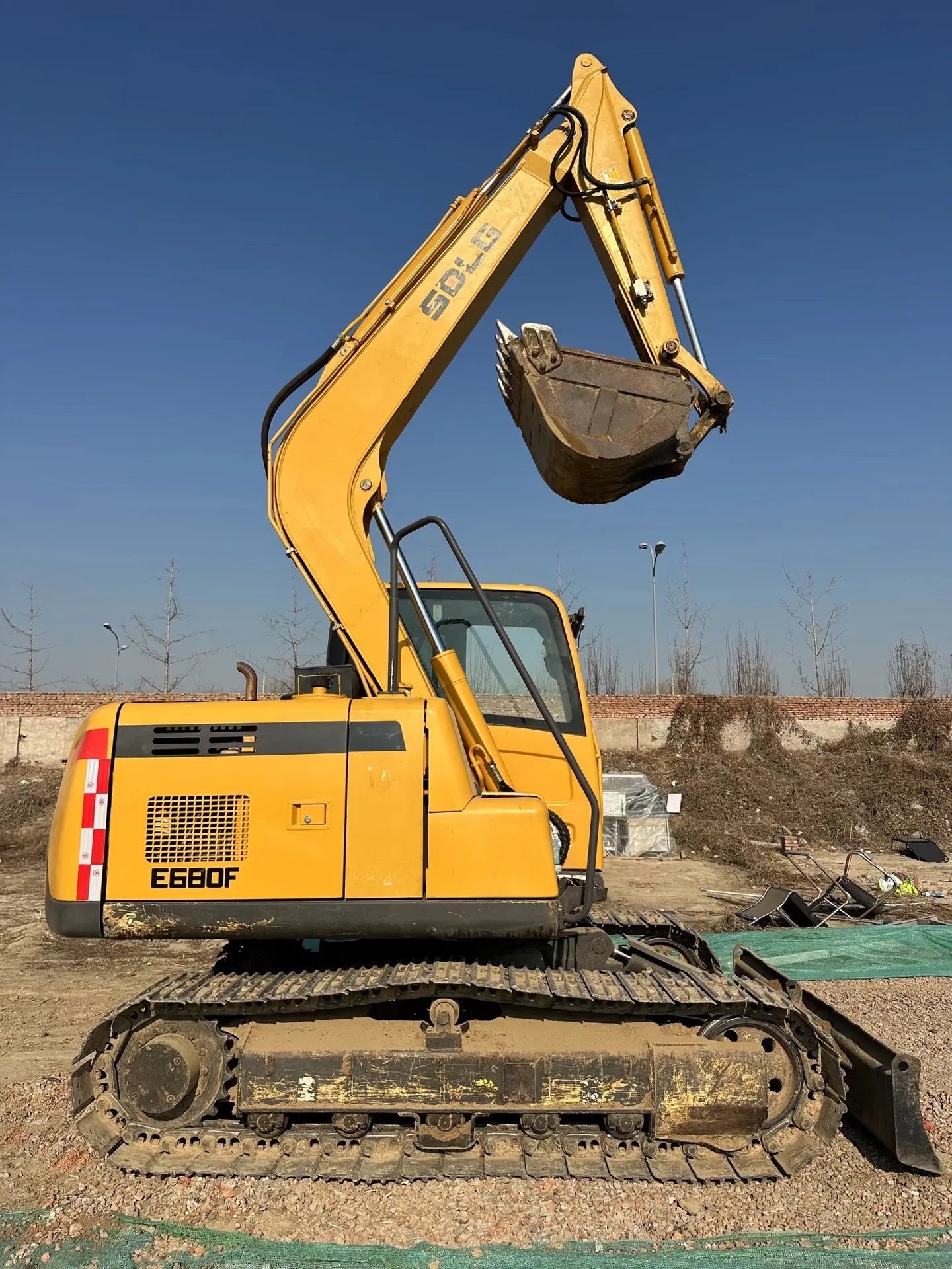 USED SDLG E680F