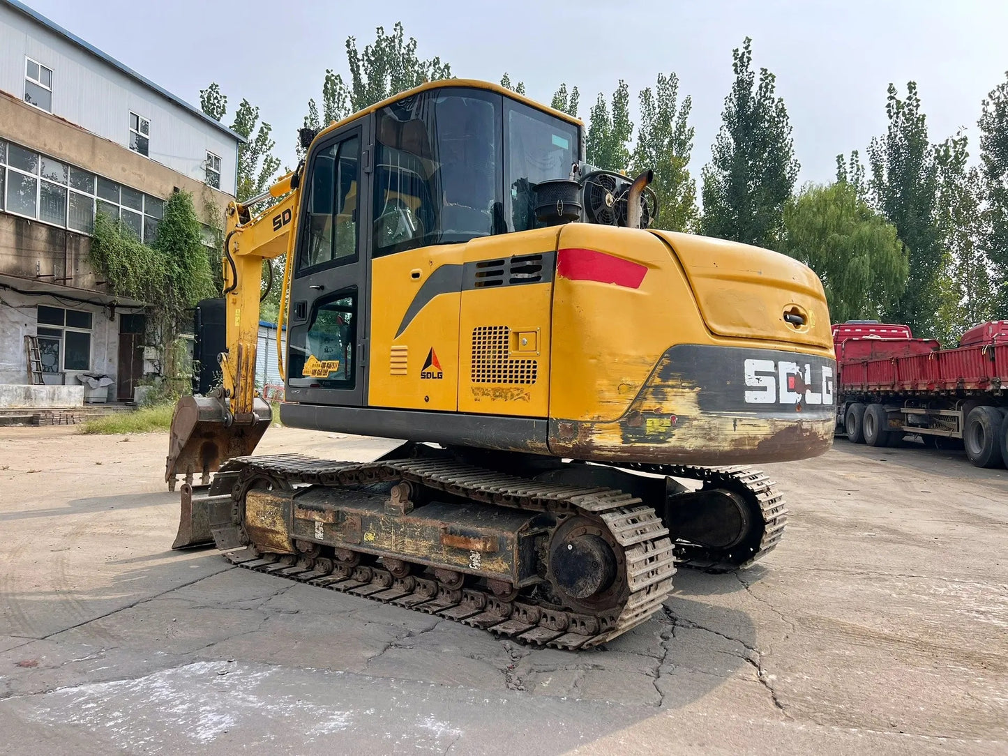 USED SDLG E690F