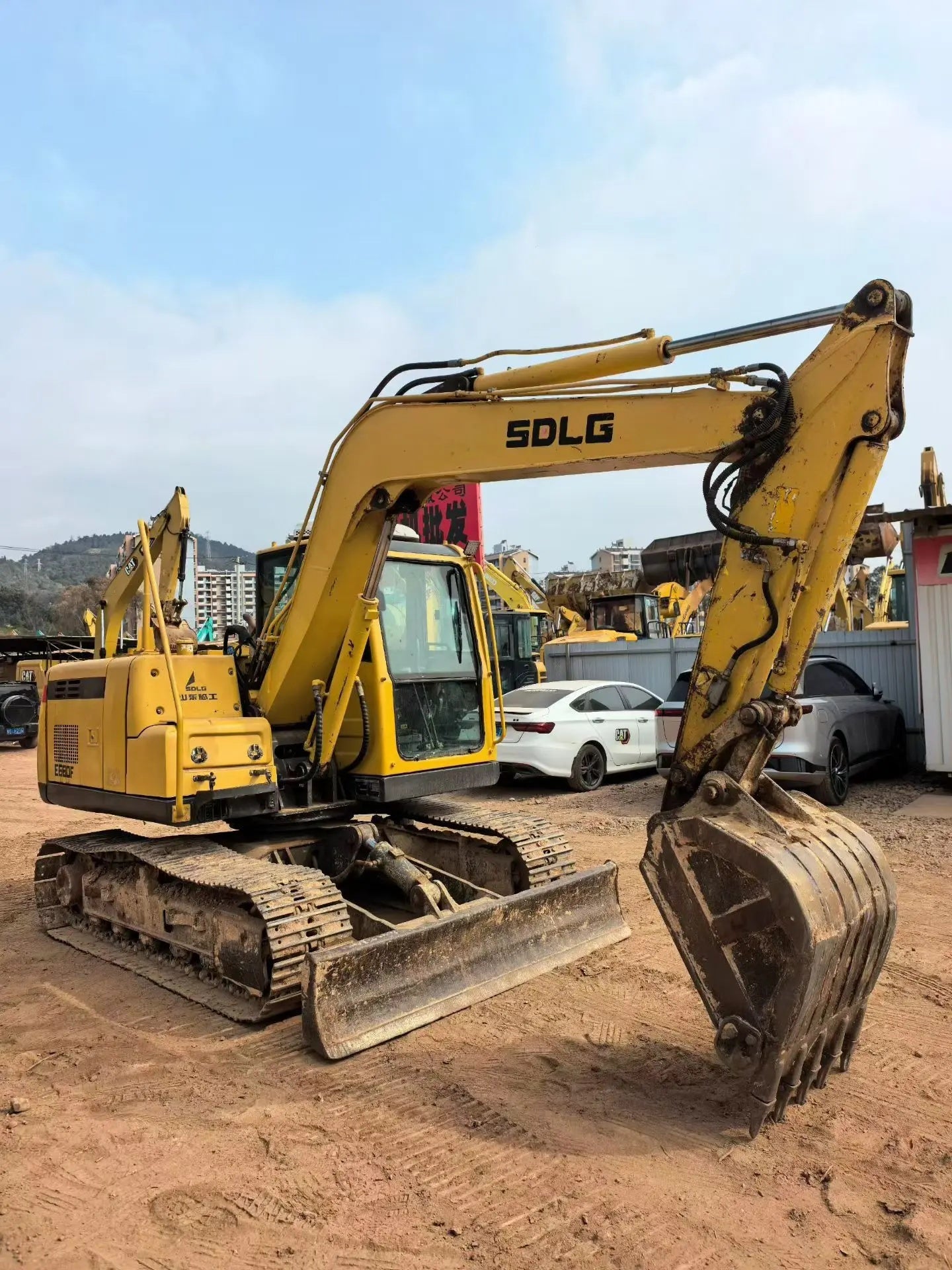 USED SDLG E680F