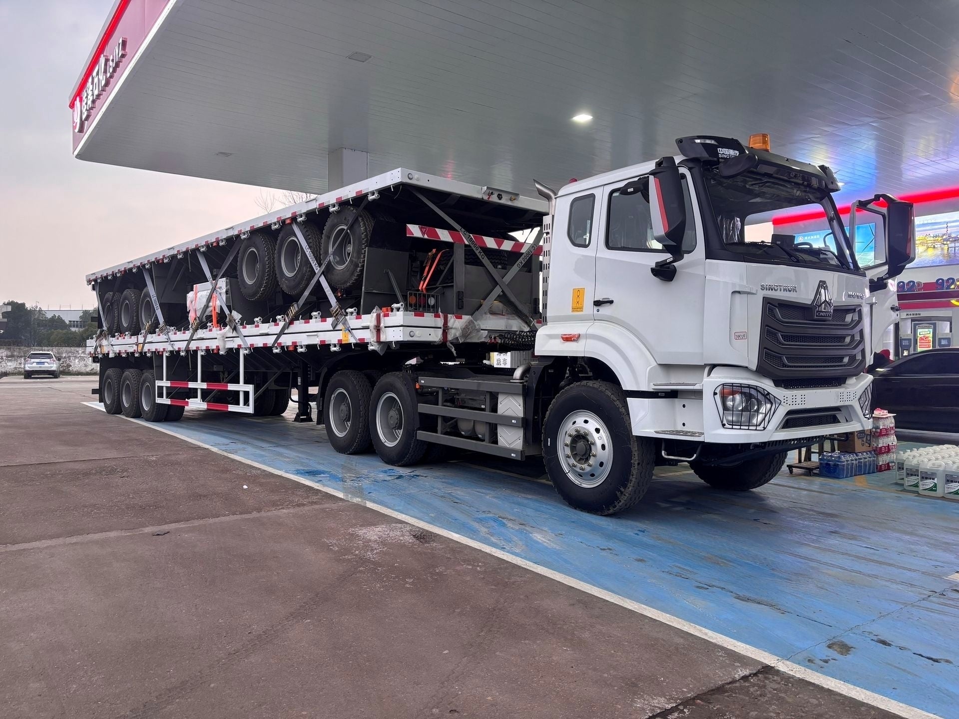 New Howo 540HP Flatbed Truck for Sale detail view