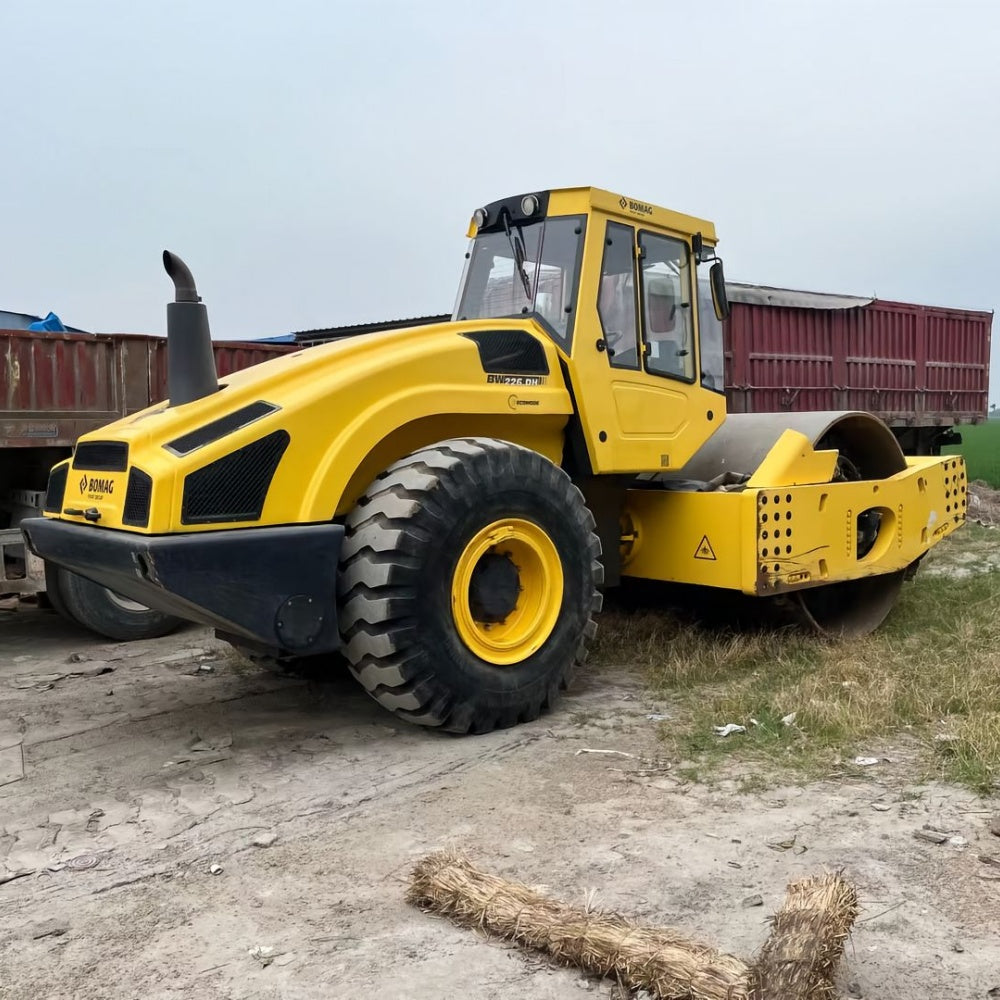 Used Bomag BW226 Road Roller for Sale side view