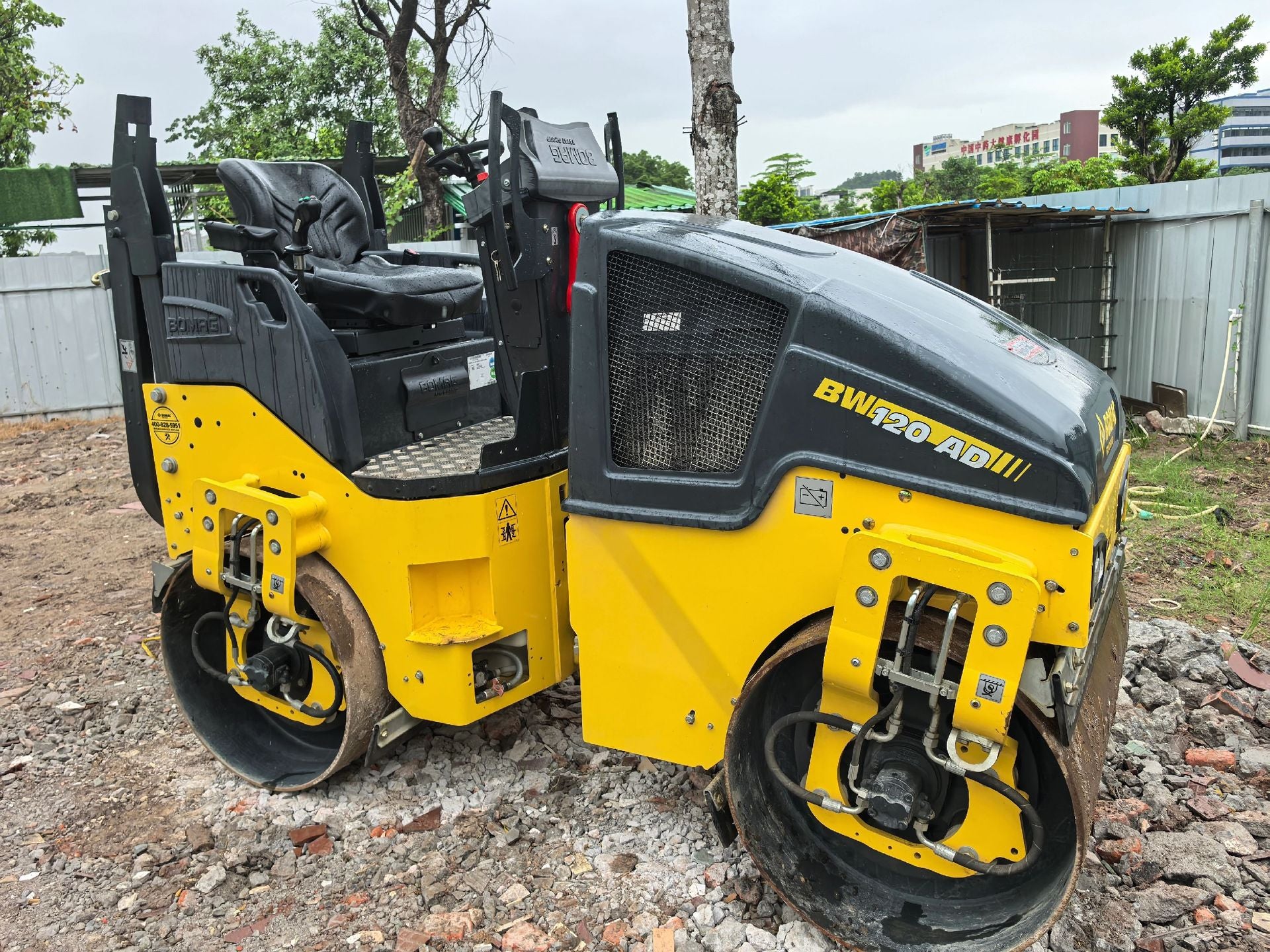 Used Bomag BW120 Road Roller for Sale rear side view