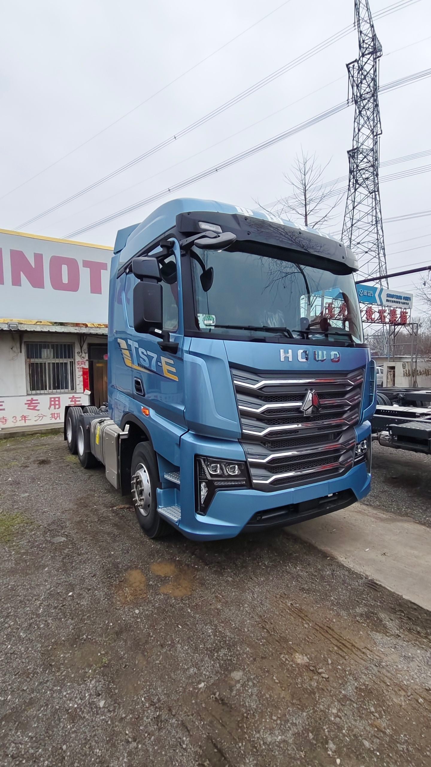 New Howo 540HP Truck Chassis for Sale - Updated Model detail view