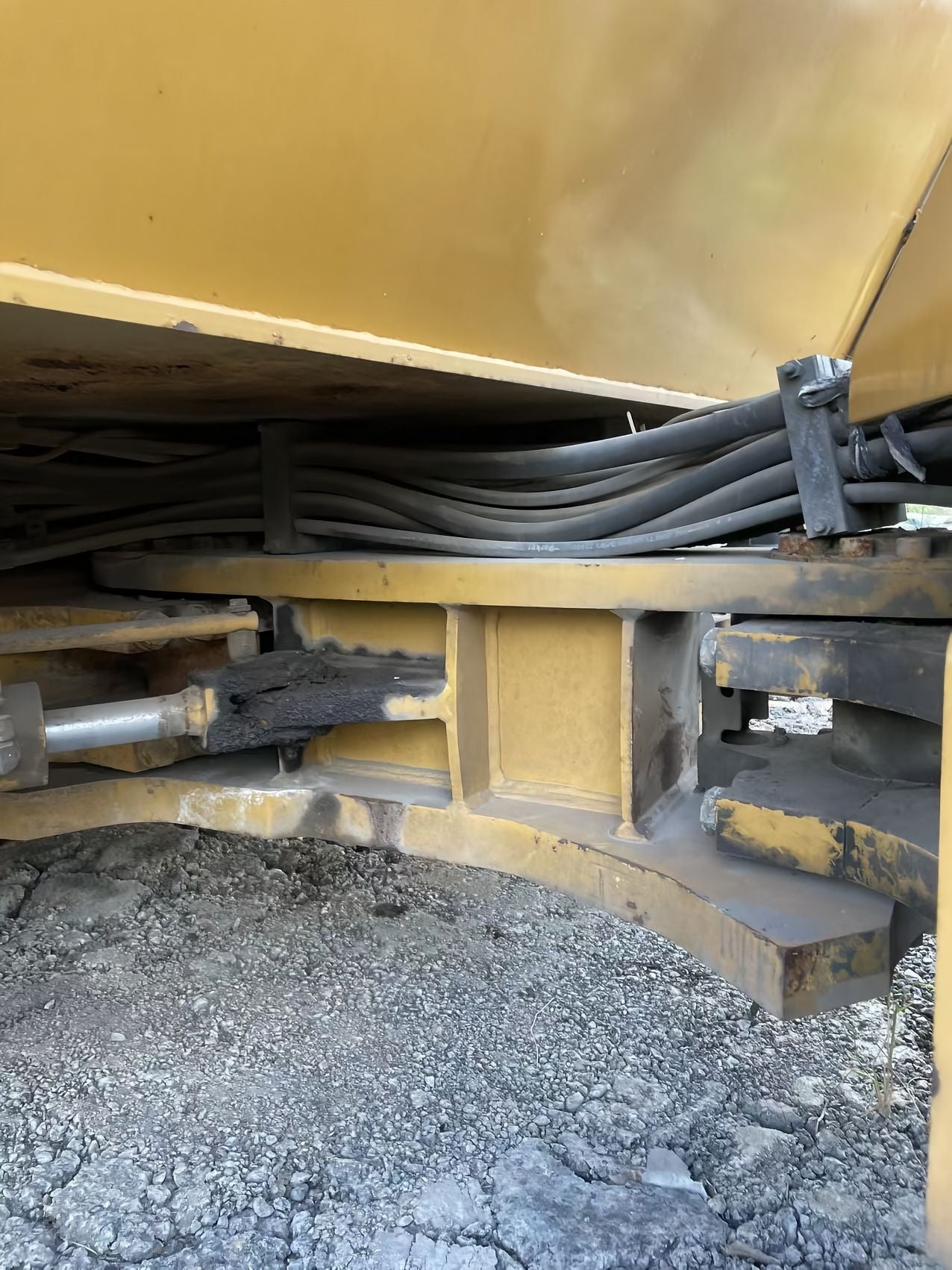 Used Caterpillar CB534D Road Roller for Sale detail view