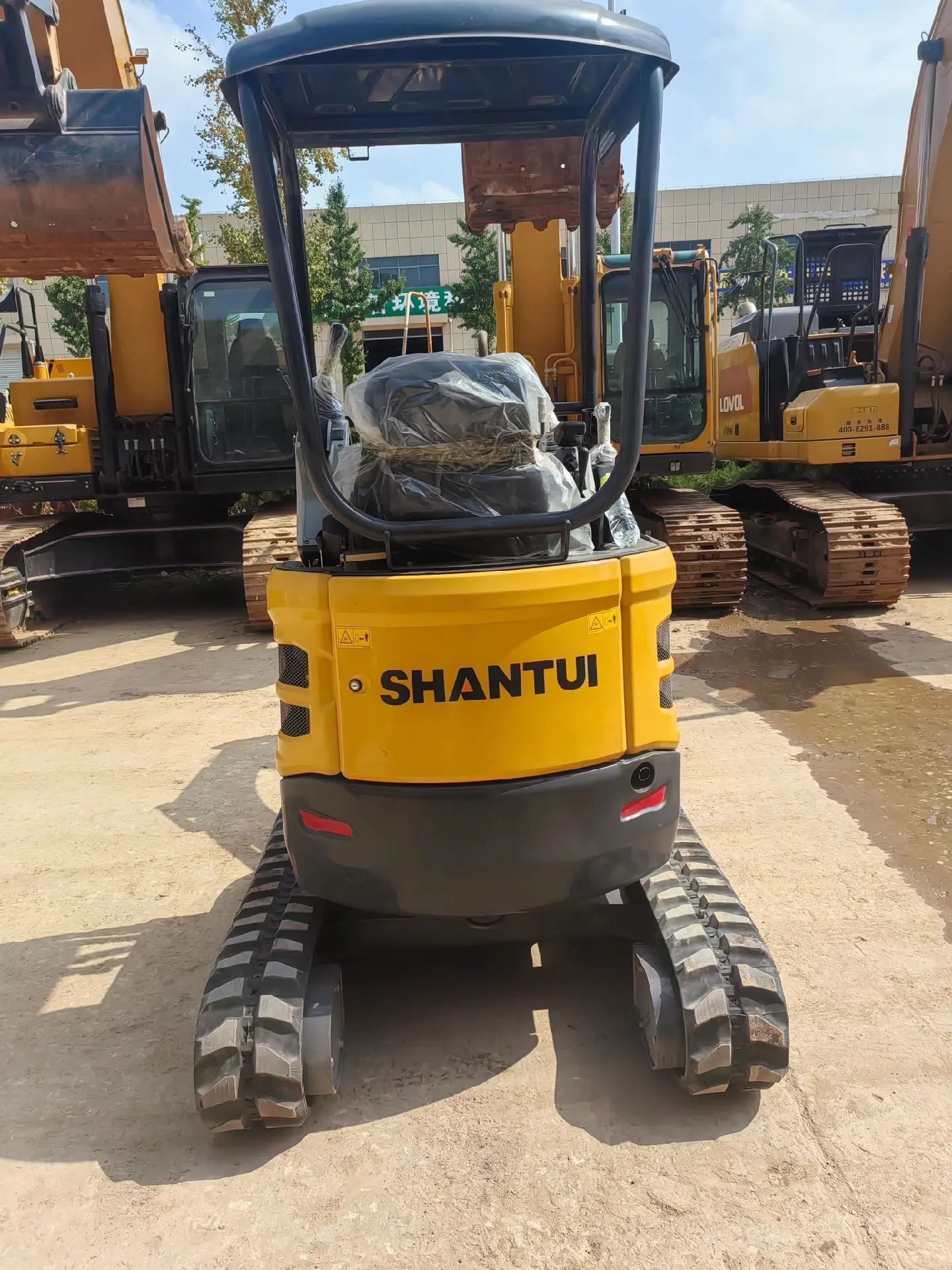 USED SHANTUI SE16SR