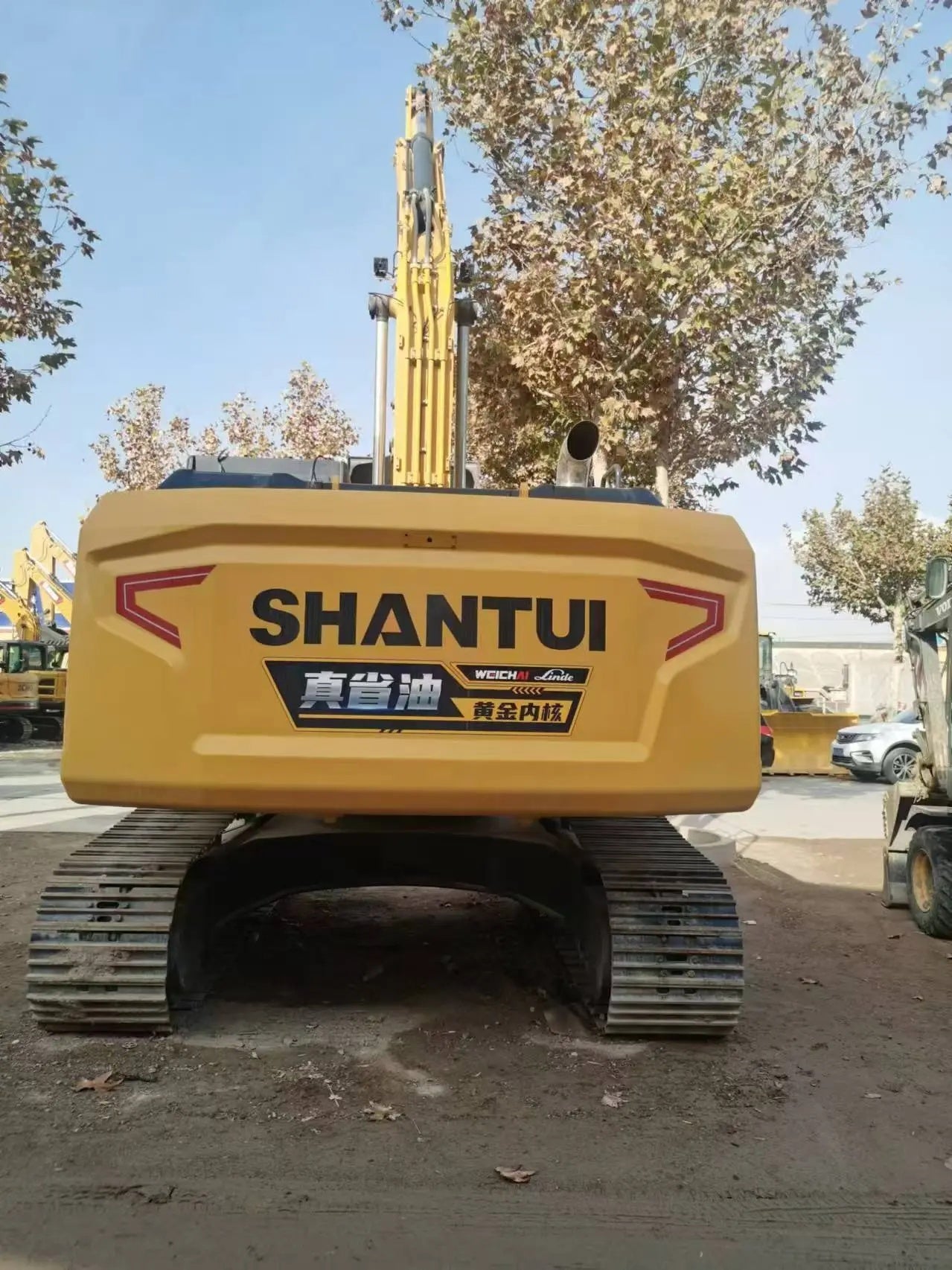 USED SHANTUI SE260LC