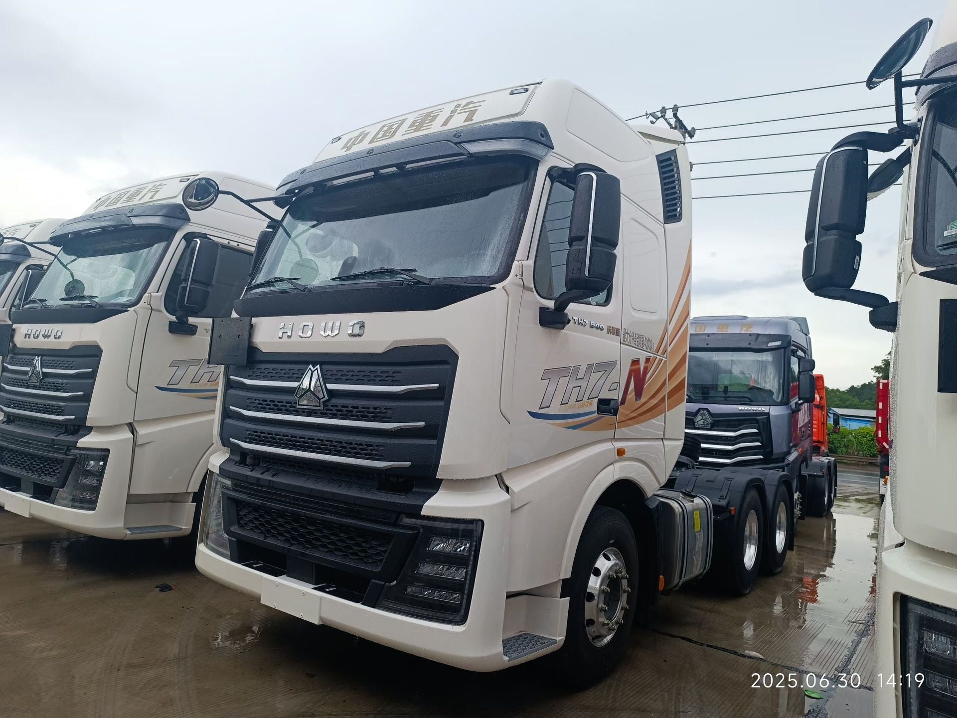 New Howo 720HP Wozun Edition Truck Chassis for Sale detail view