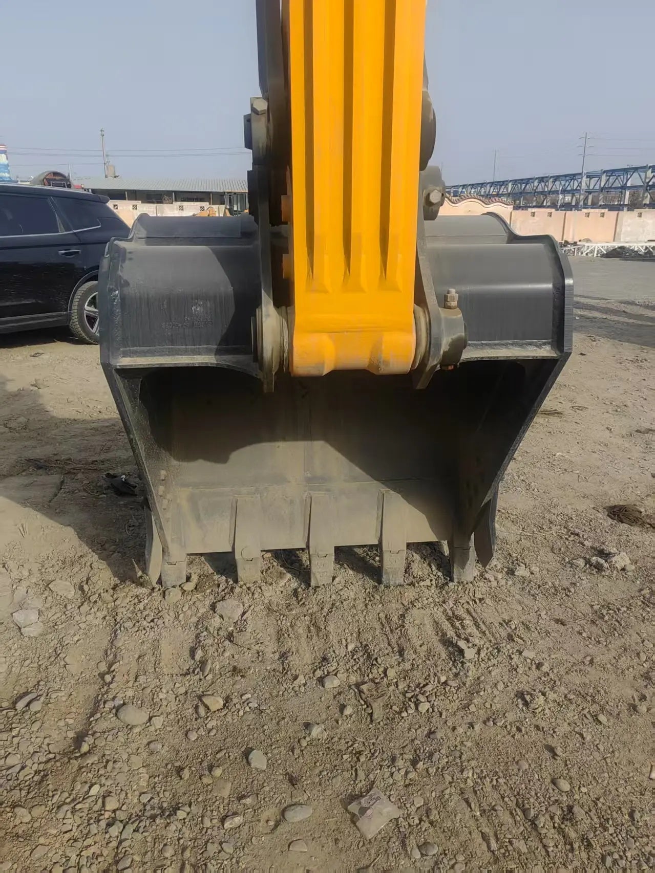 USED SHANTUI SE240LC