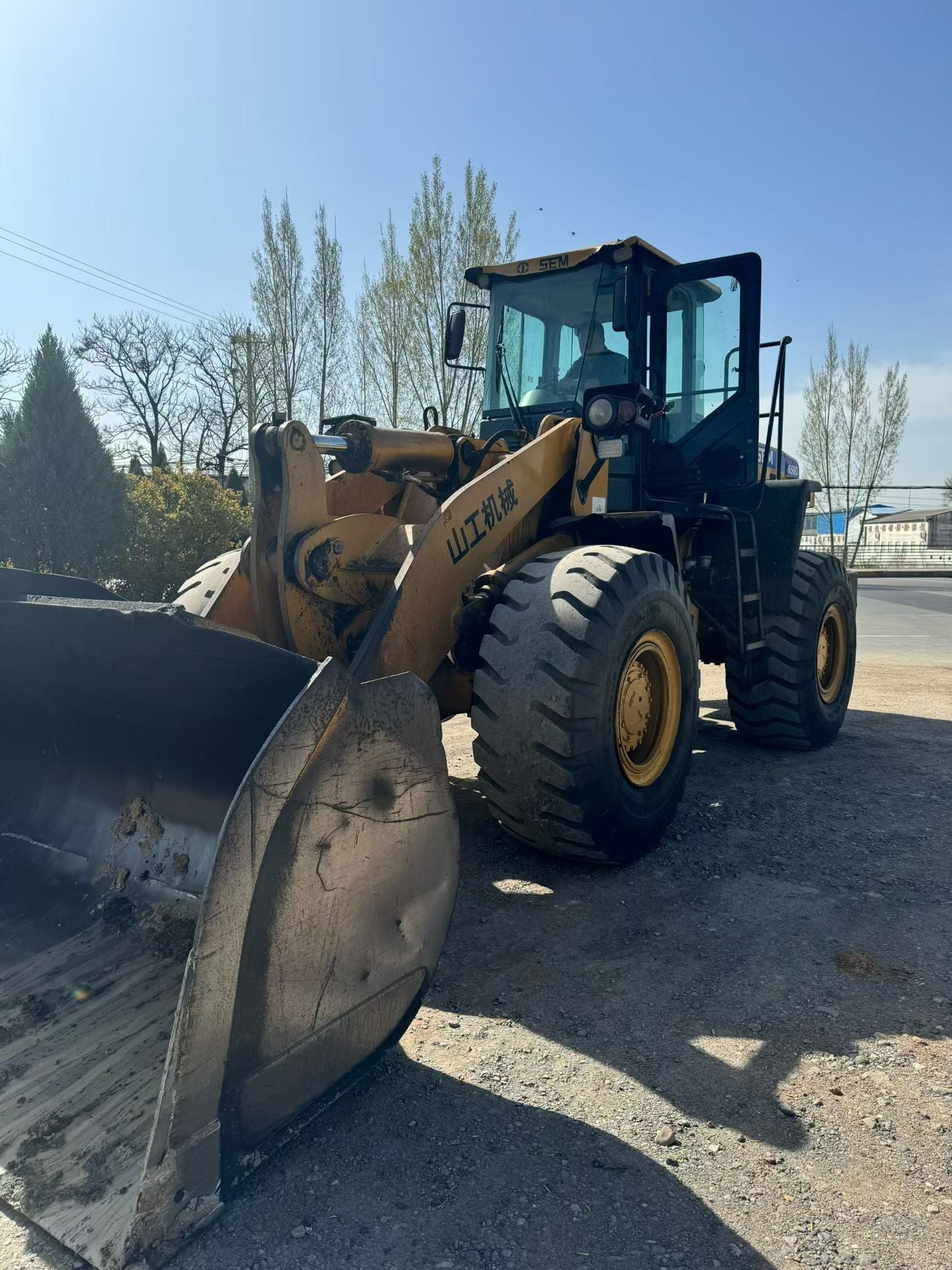 USED SEM 656D