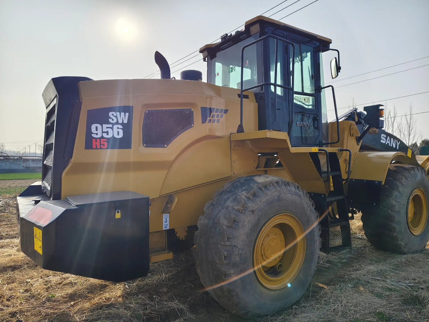 USED SANY 956H
