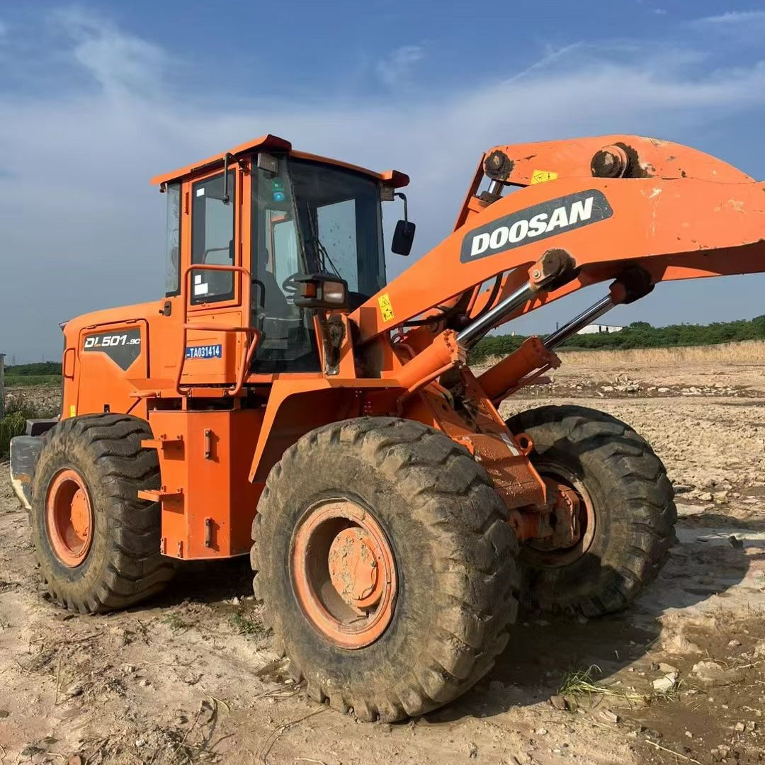 Used Doosan DL501 Wheel Loader for Sale side view