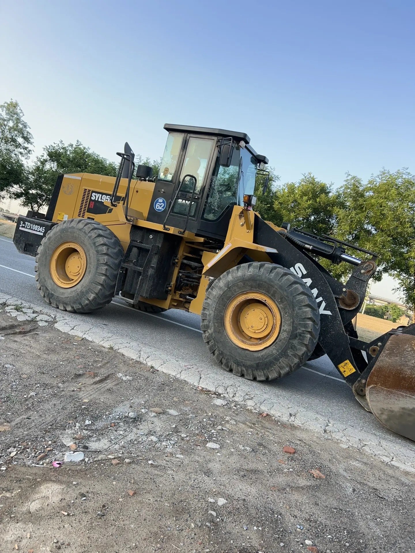 USED SANY 953H