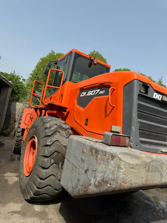 Used Doosan DL607 Wheel Loader for Sale rear side view