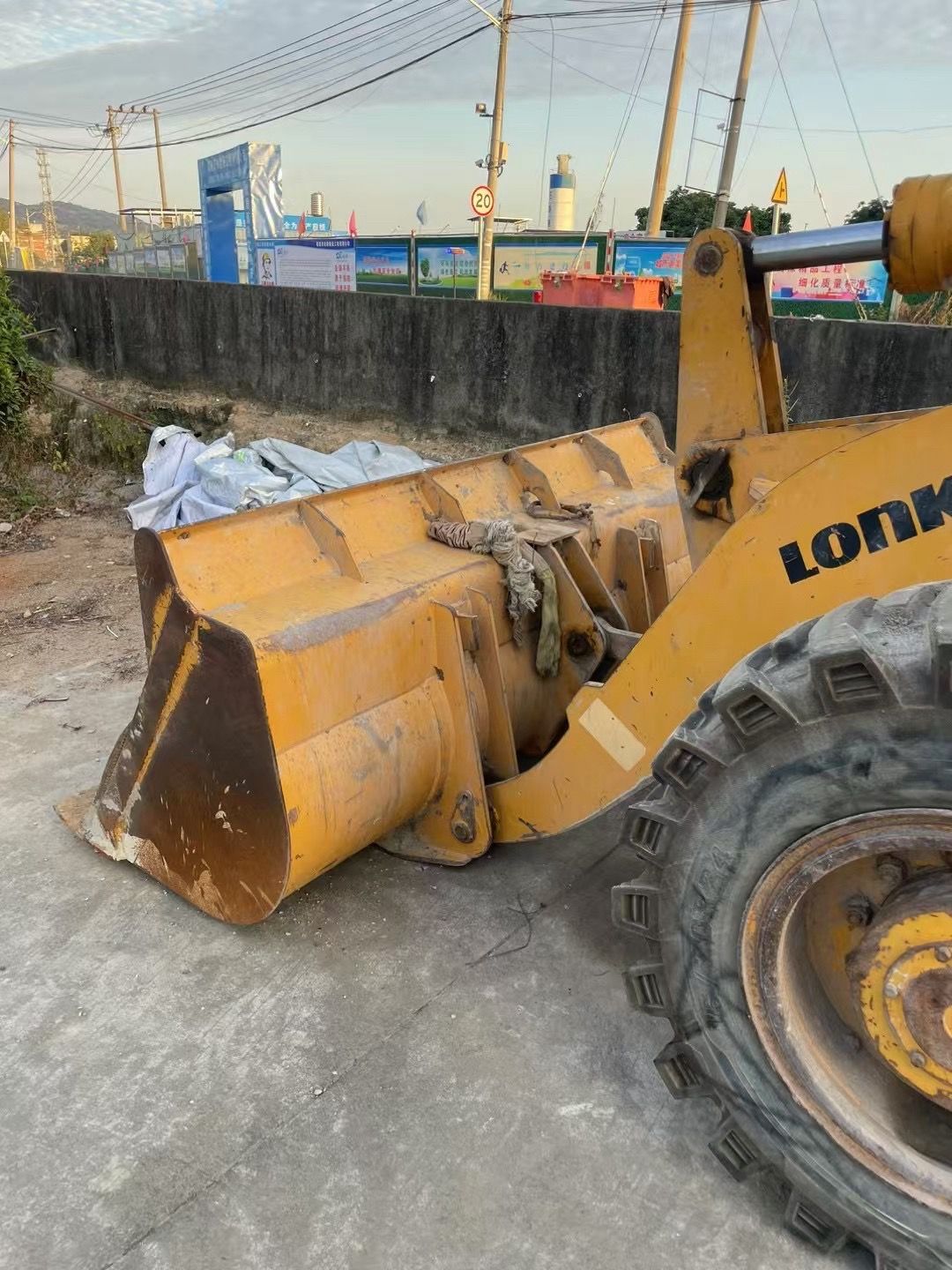 USED LONKING LG825