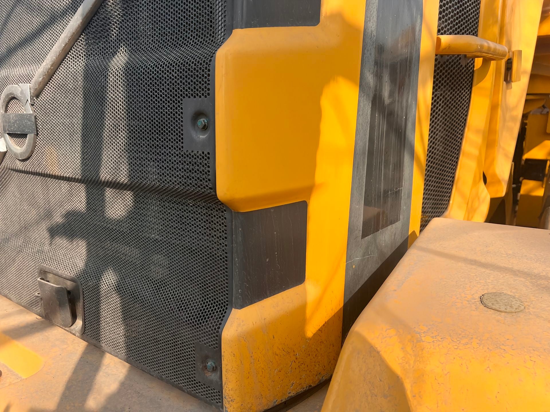 Used Volvo L120GZ Wheel Loader for Sale detail view