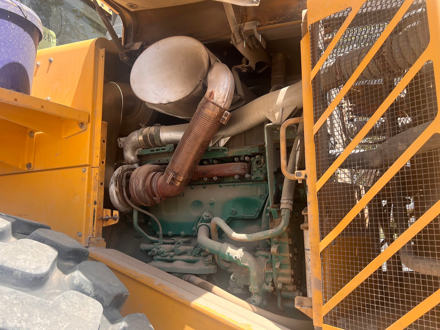 Used Volvo L220F Wheel Loader for Sale detail view