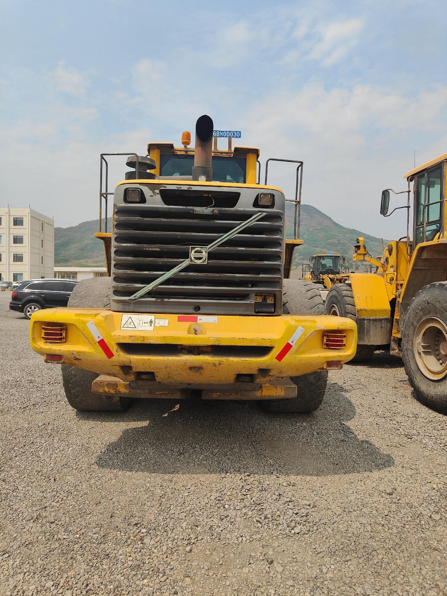 Used Volvo L150F Wheel Loader for Sale detail view