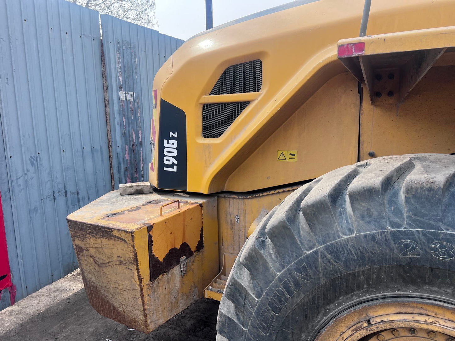 Used Volvo L90GZ Wheel Loader for Sale detail view