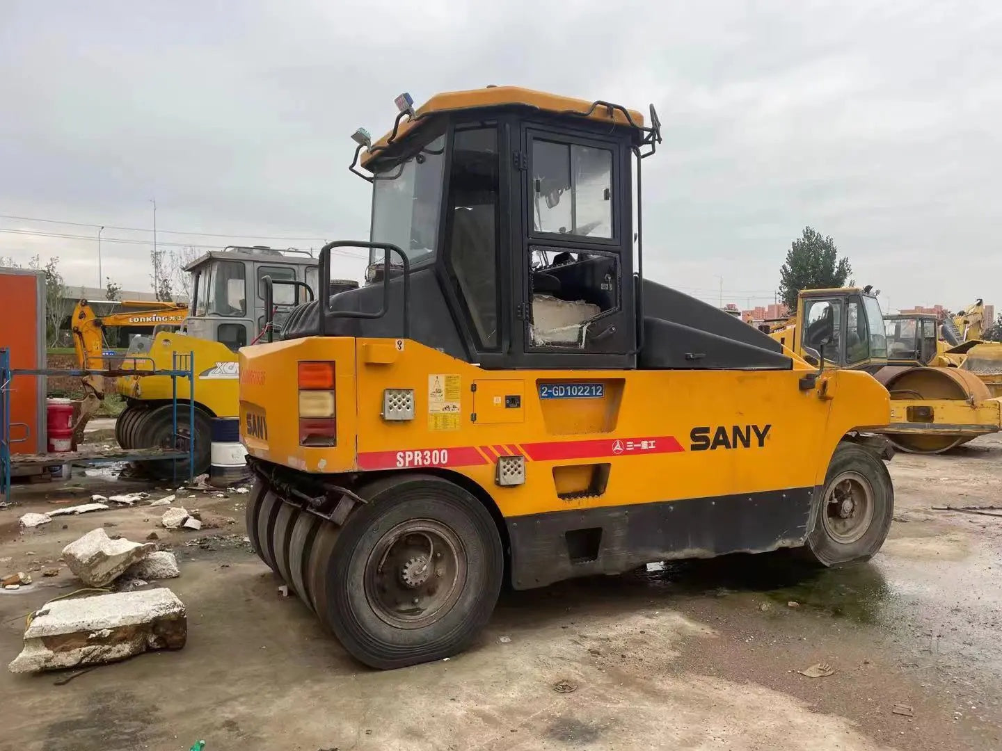 USED SANY SPR300C-8