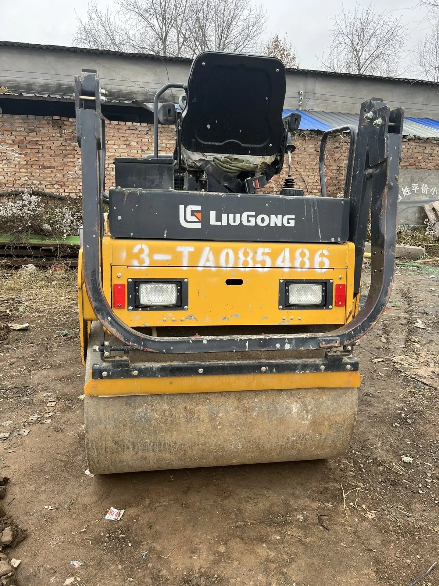 Used Liugong 6032E Road Roller for Sale front view